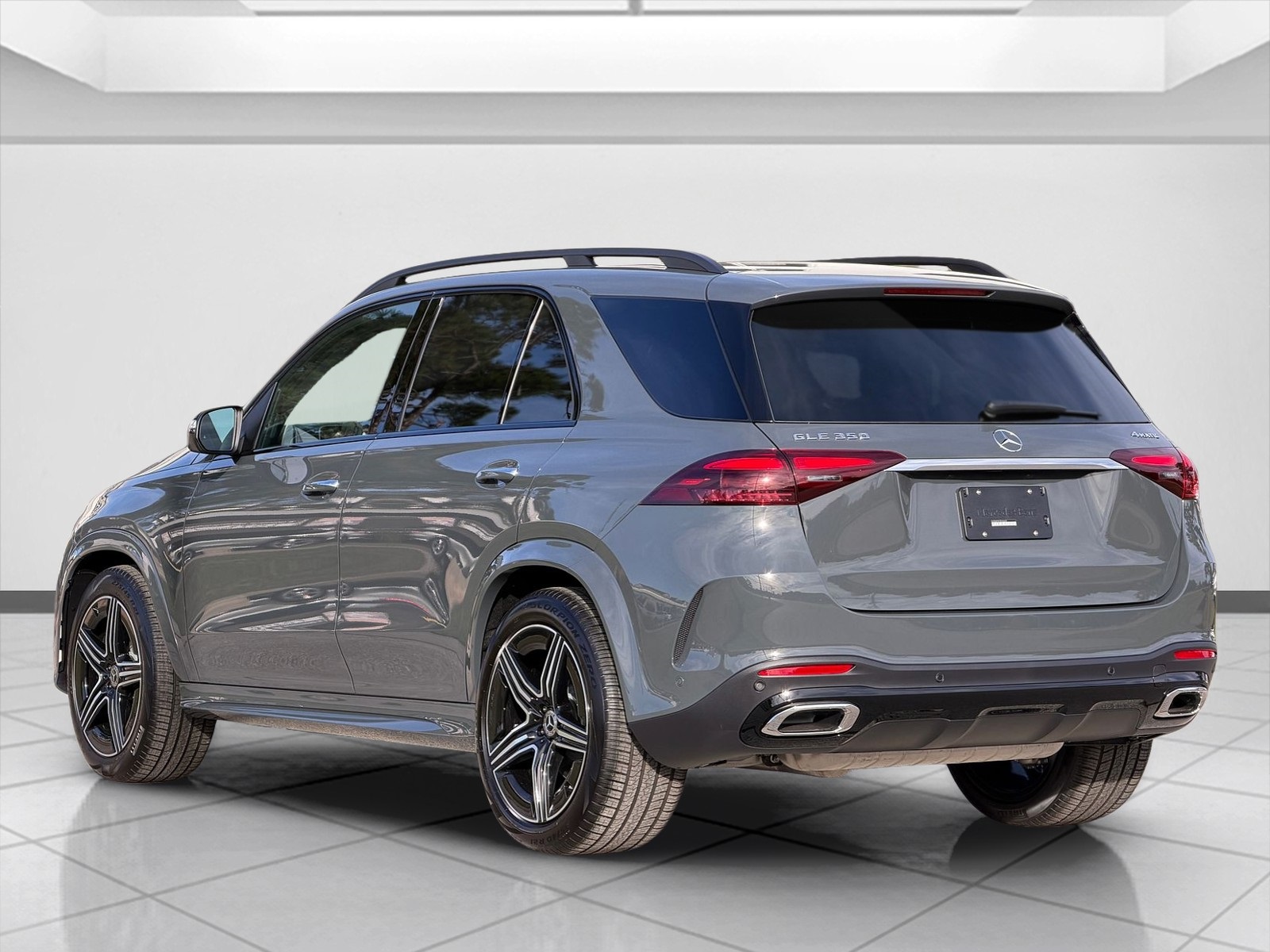 2026 Mercedes Benz GLE 350 4MATIC photo 4