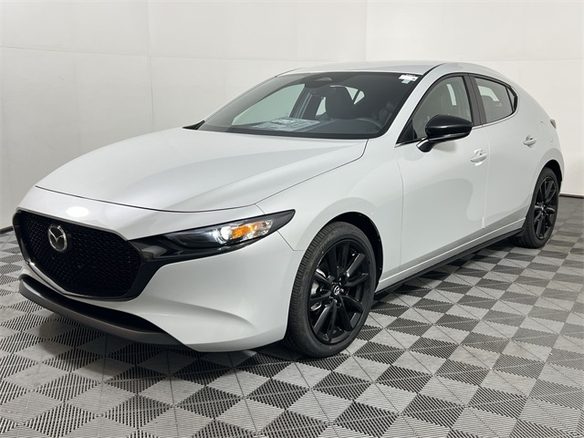 2026 Mazda Mazda3 Hatchback 2.5 Select Sport photo 4
