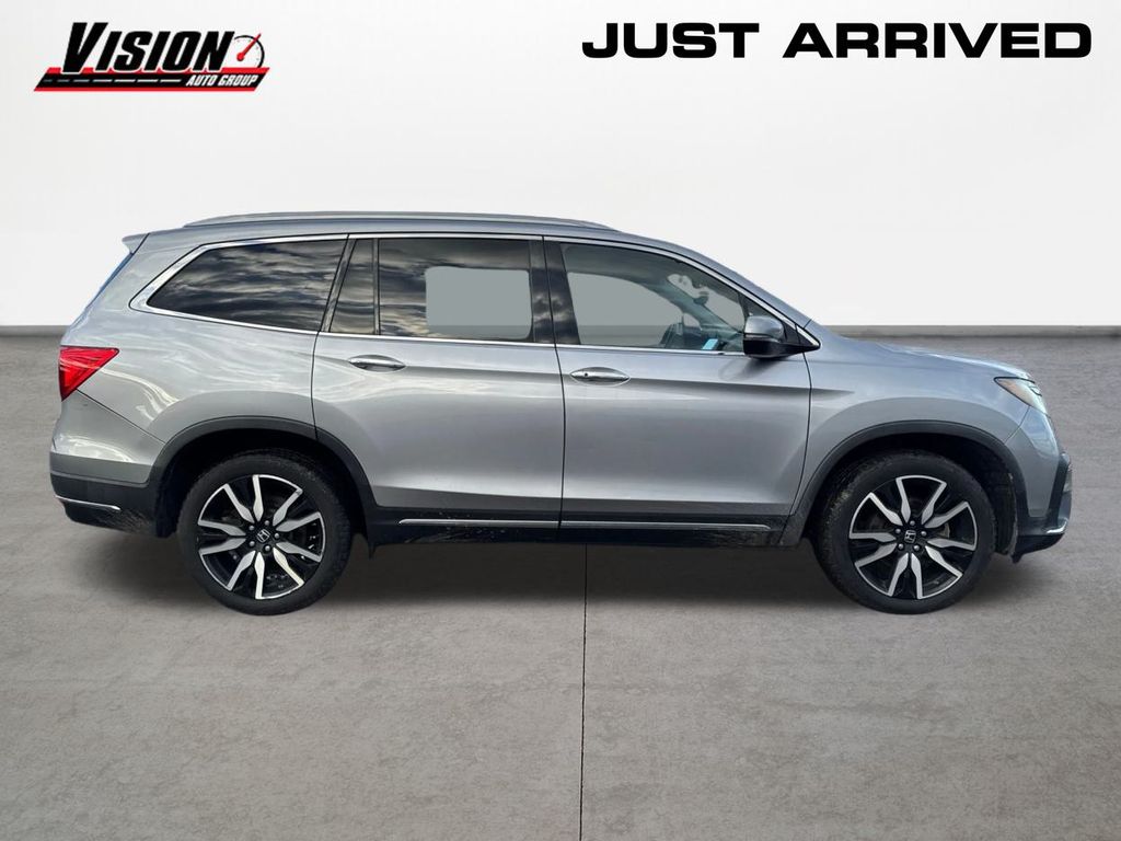 2020 Honda Pilot Touring photo 4