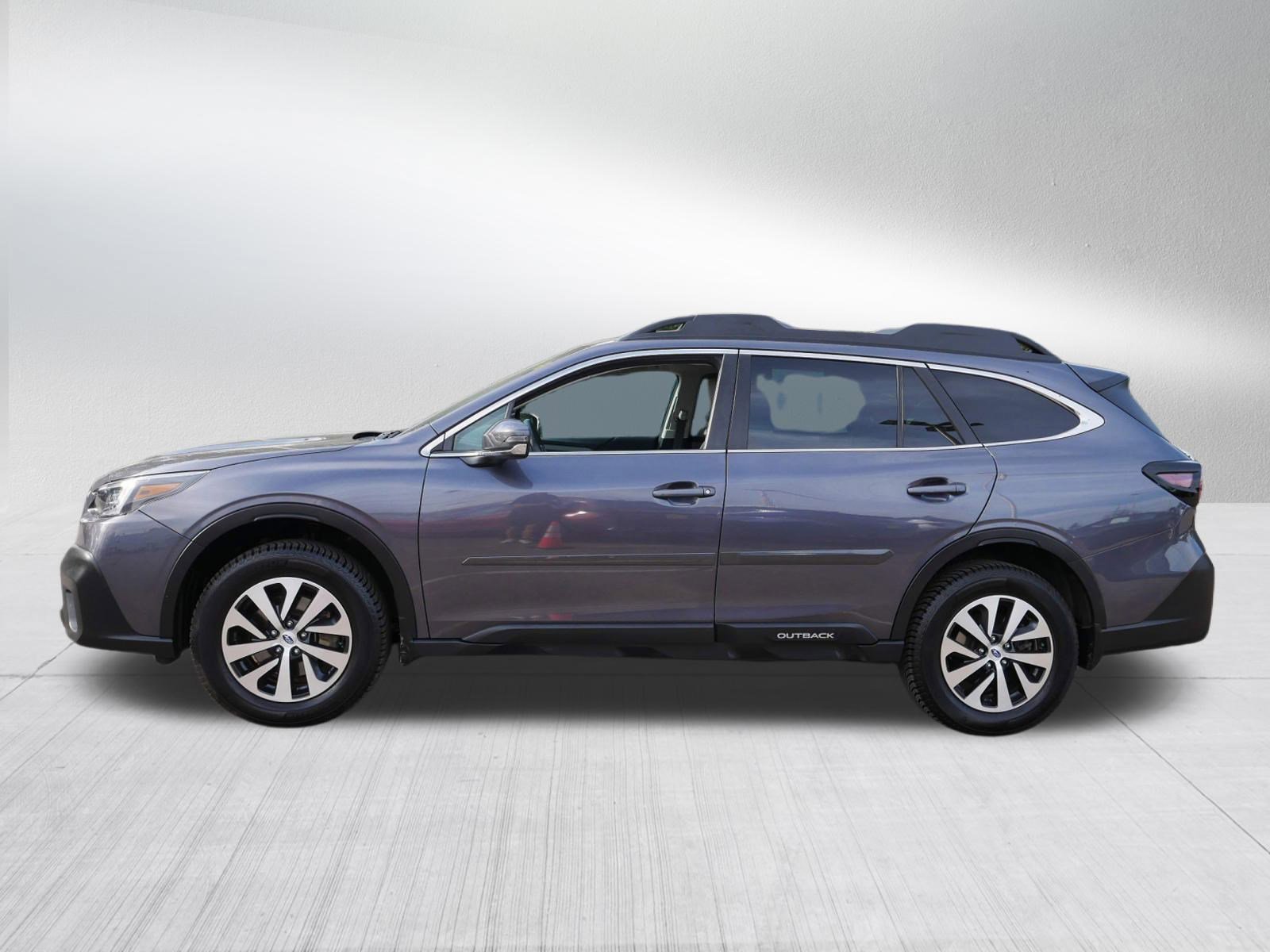 2022 Subaru Outback Premium photo 4