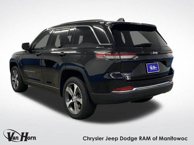 2022 Jeep Cherokee Limited 4xe photo 3