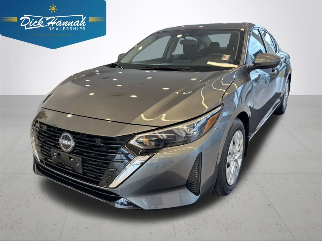 2025 Nissan Sentra S's photo