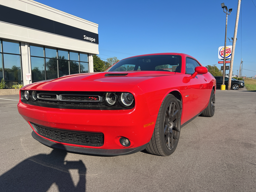 2018 Dodge Challenger R/T photo 3