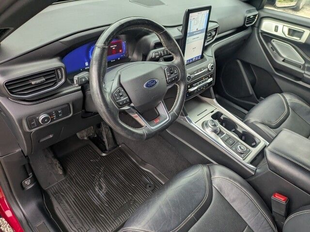 2020 Ford Explorer ST photo 6