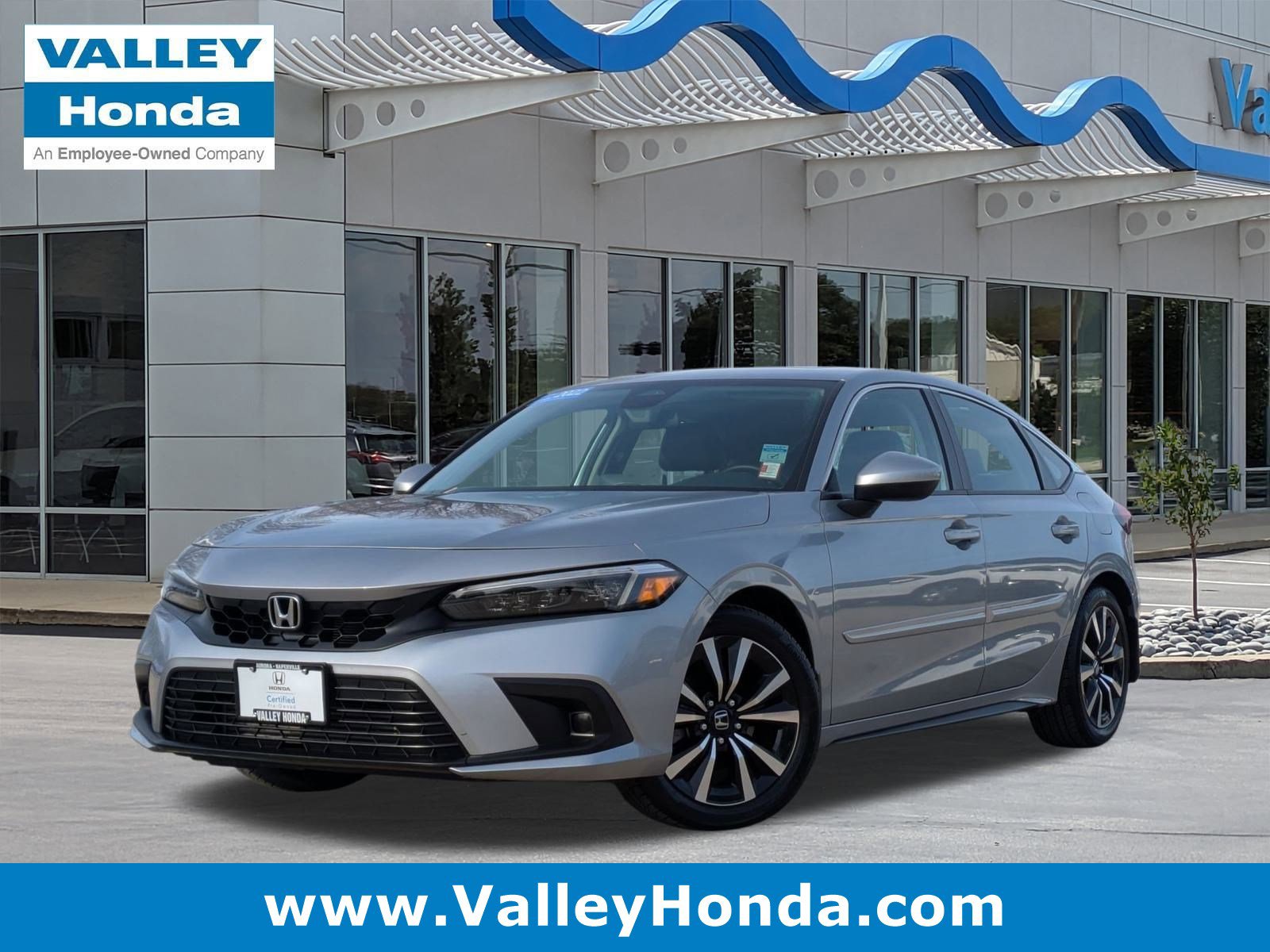 2022 Honda Civic Hatchback EX-L's photo