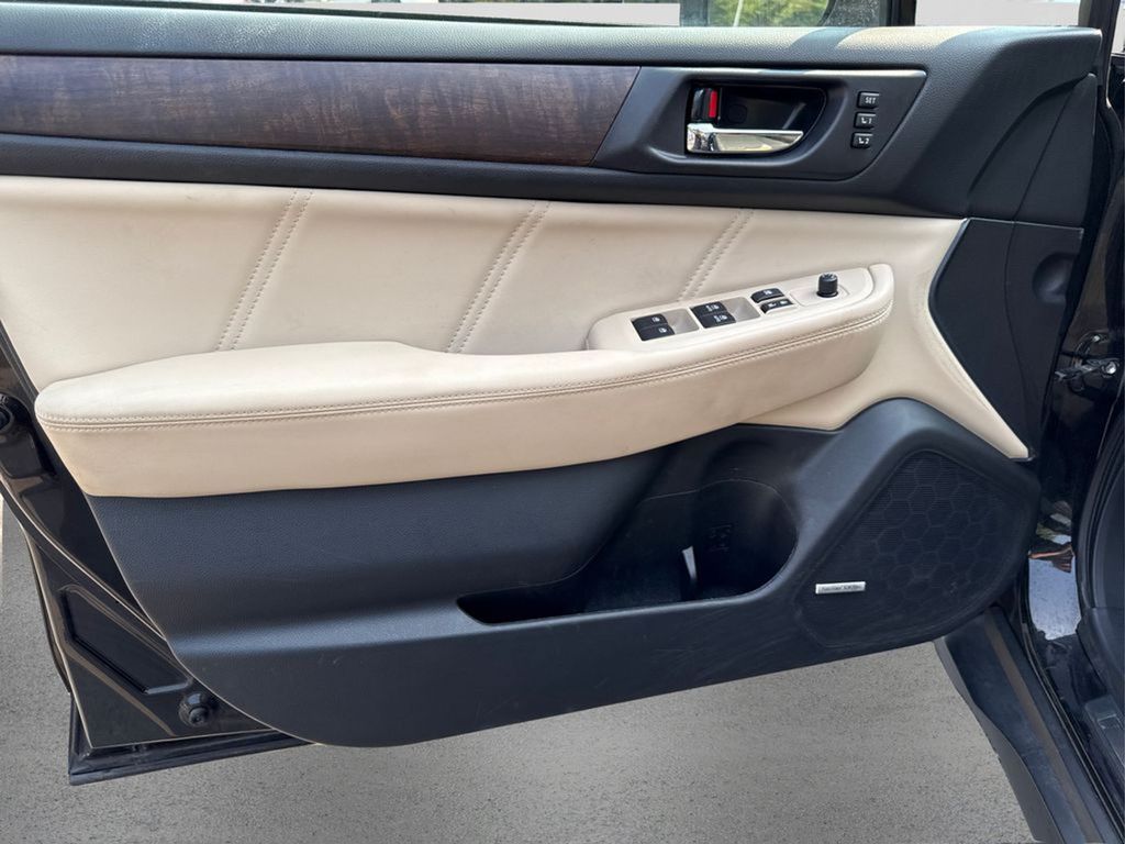 2019 Subaru Outback 2.5i photo 22