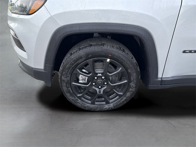 2025 Jeep Compass Latitude photo 6