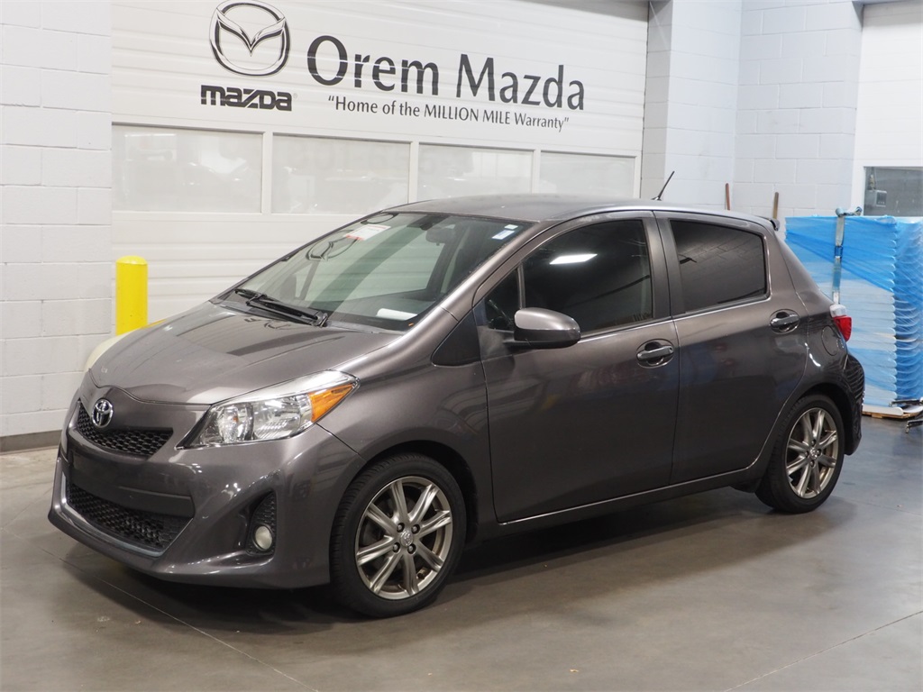 2012 Toyota Yaris SE