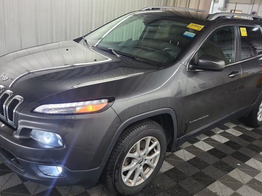 Used 2017 Jeep Cherokee Latitude with VIN 1C4PJMCSXHW579751 for sale in Marion, IA