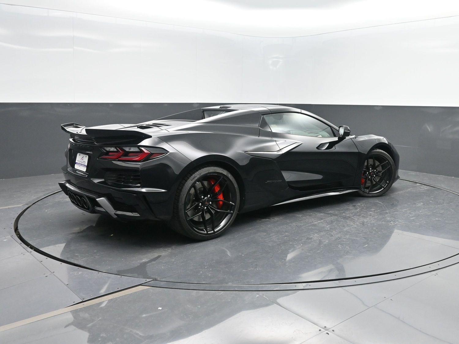 2026 Chevrolet Corvette Z06 3LZ photo 2