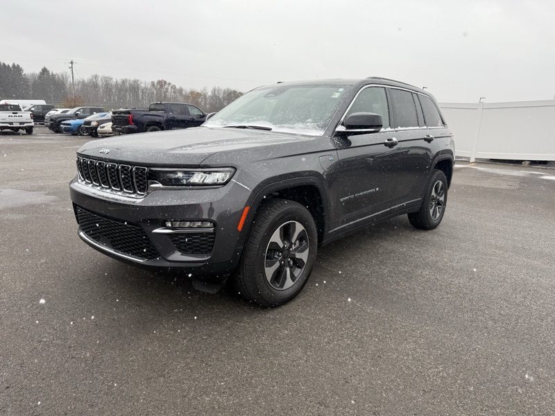 2024 Jeep Grand Cherokee Limited 4xe photo 3