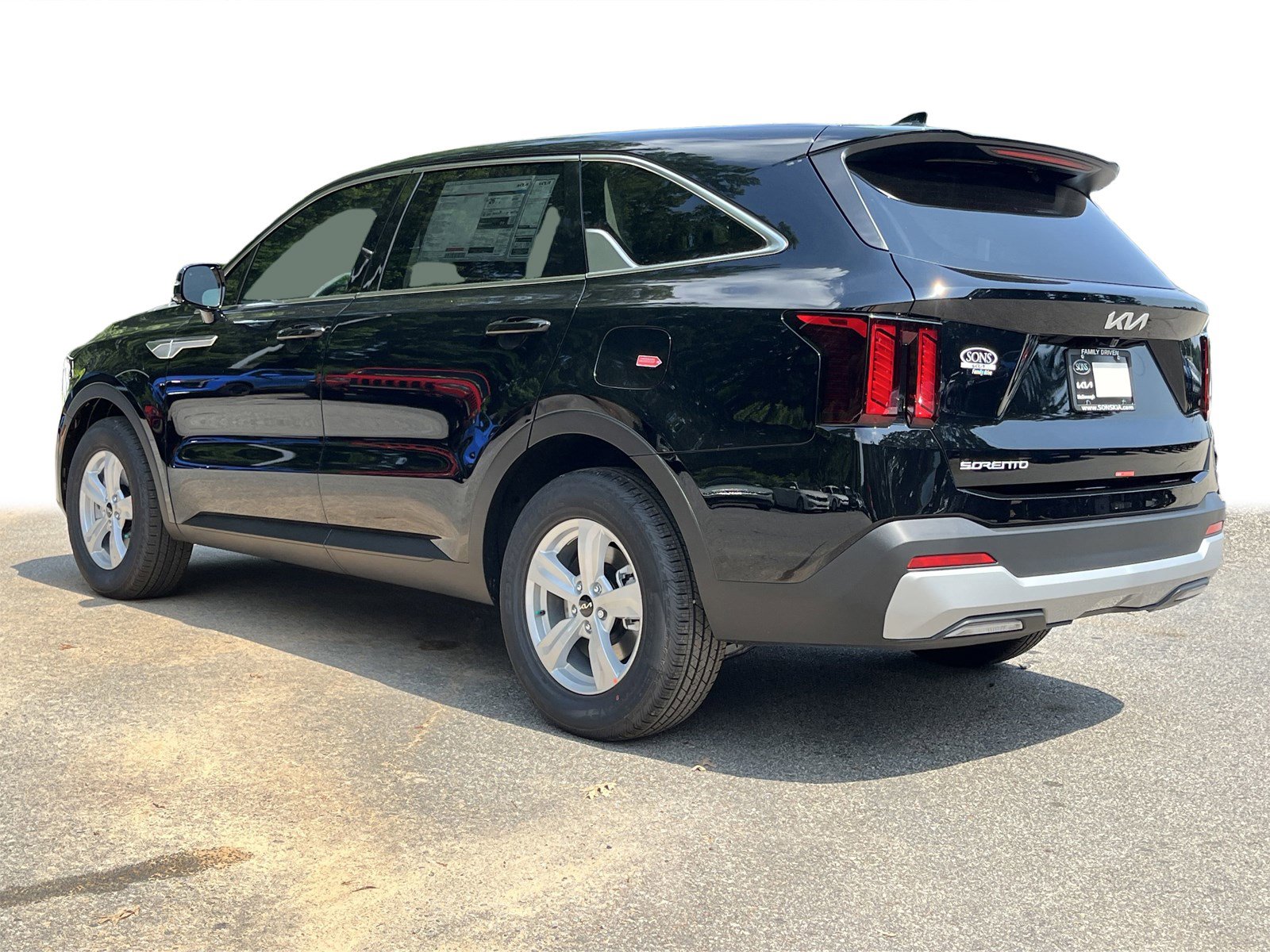 2025 Kia Sorento LX photo 3