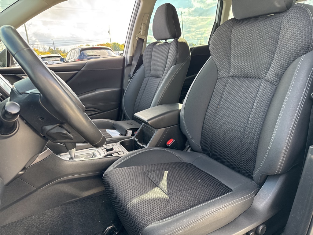 2021 Subaru Forester Premium photo 5