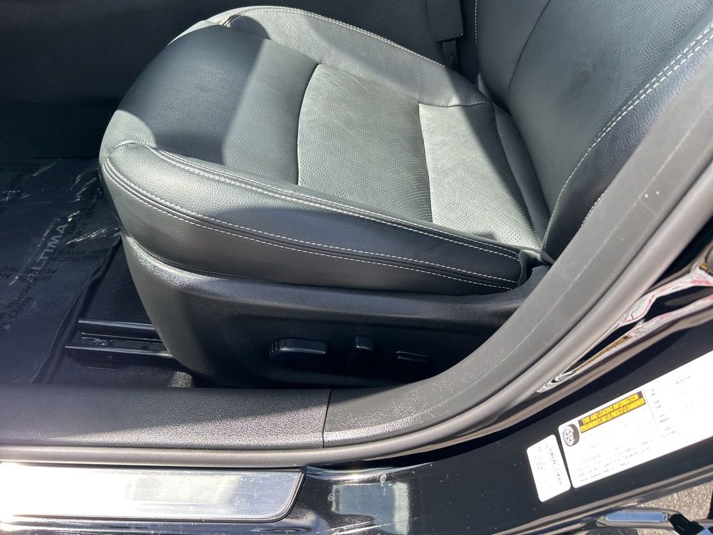 2024 Nissan Altima 2.5 SL photo 10