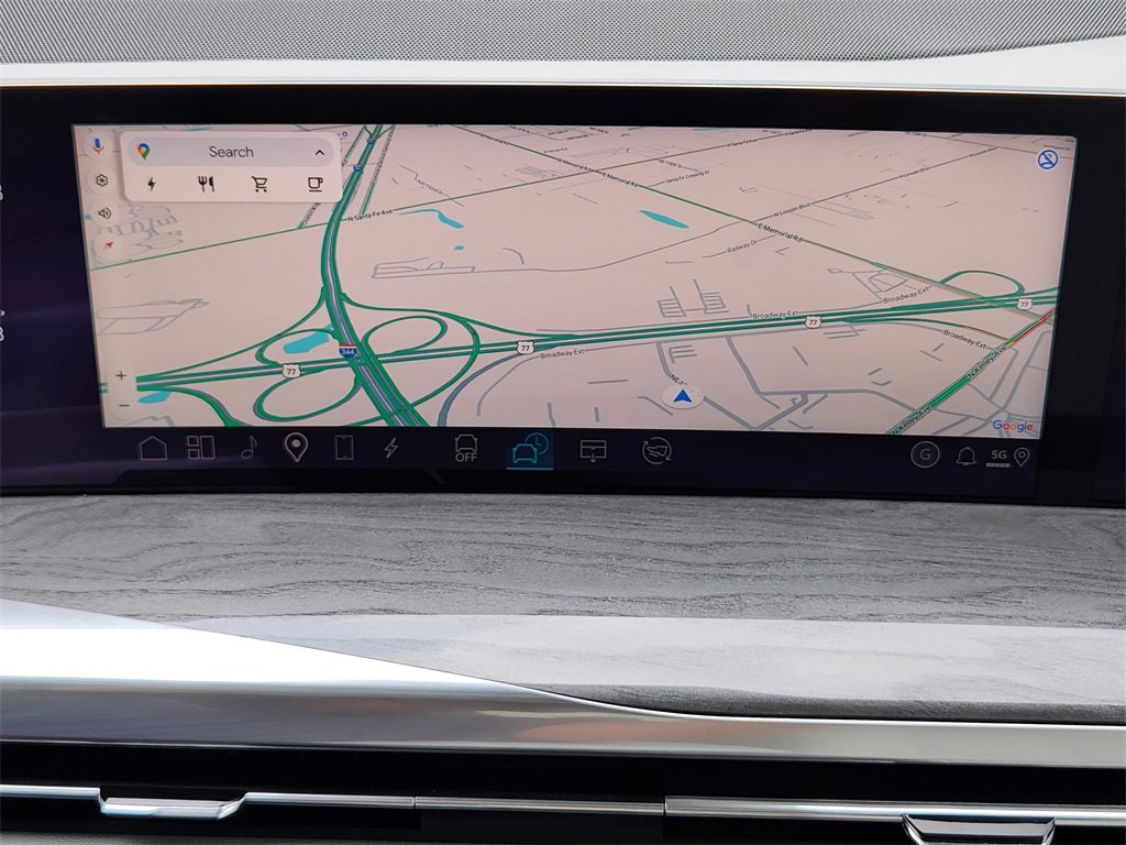 2025 Cadillac Escalade IQ Luxury photo 17