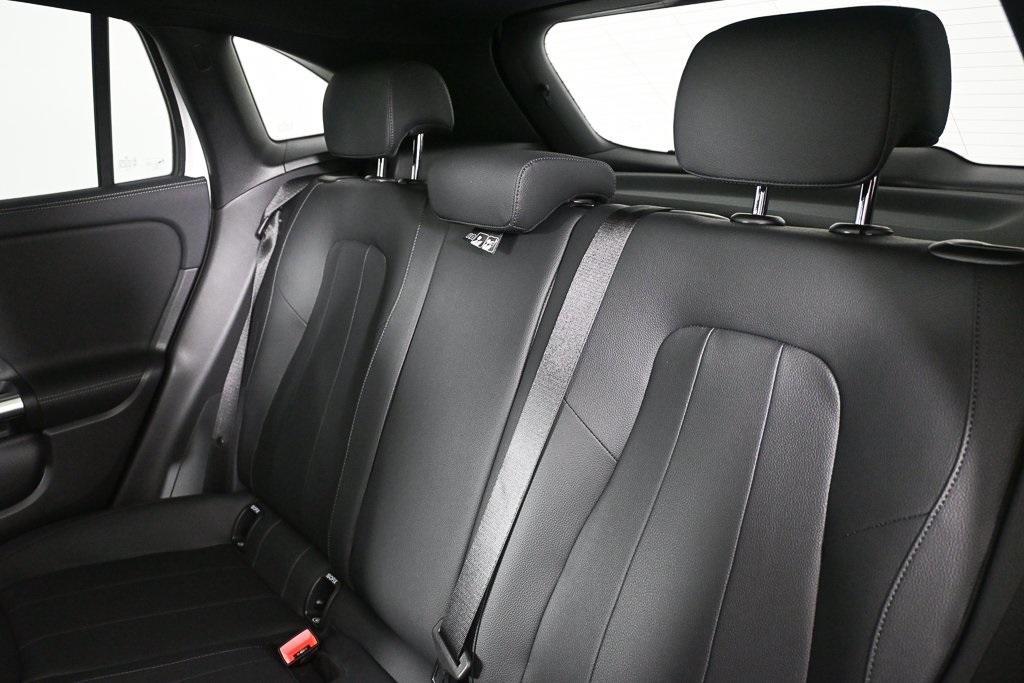 2026 Mercedes Benz GLA 250 photo 16