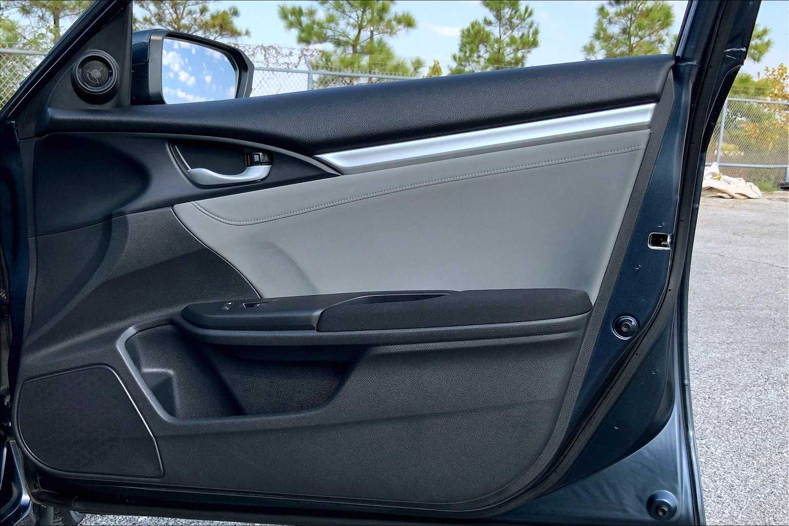 2020 Honda Civic EX photo 21