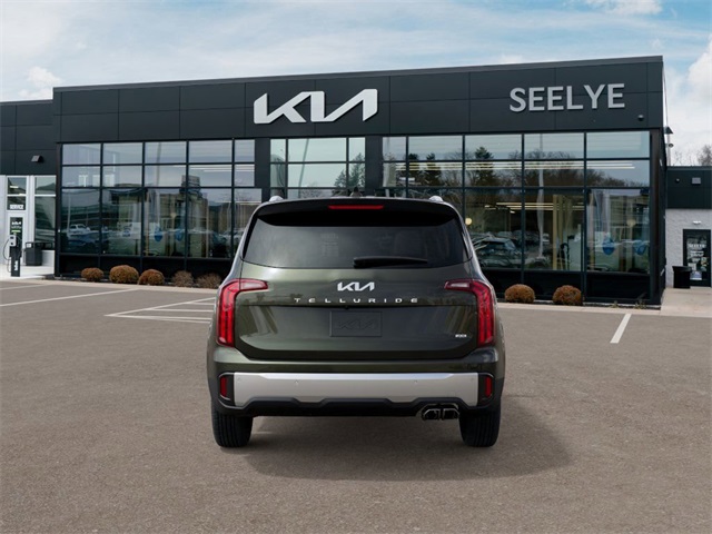 2025 Kia Telluride S photo 2