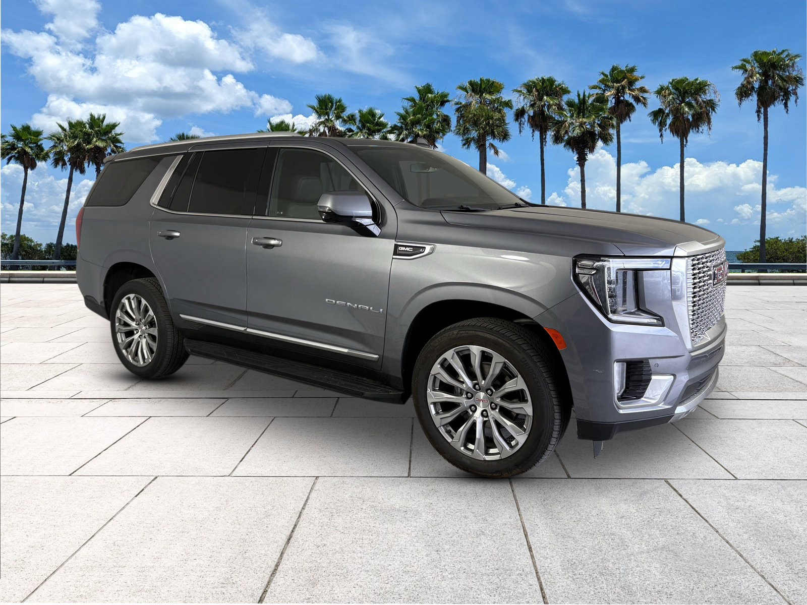 2022 Gmc Yukon Denali photo 2