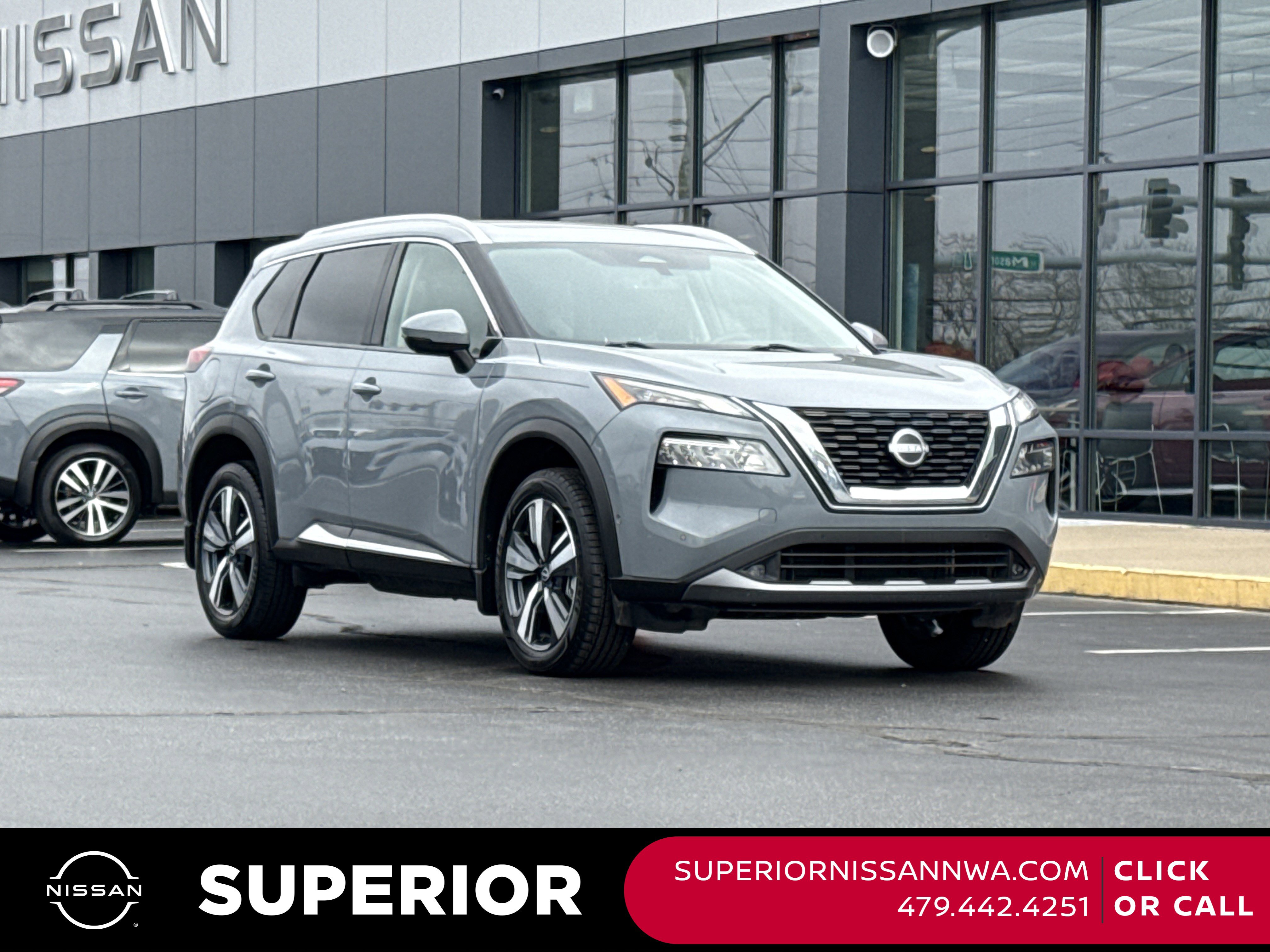 2022 Nissan Rogue SL's photo