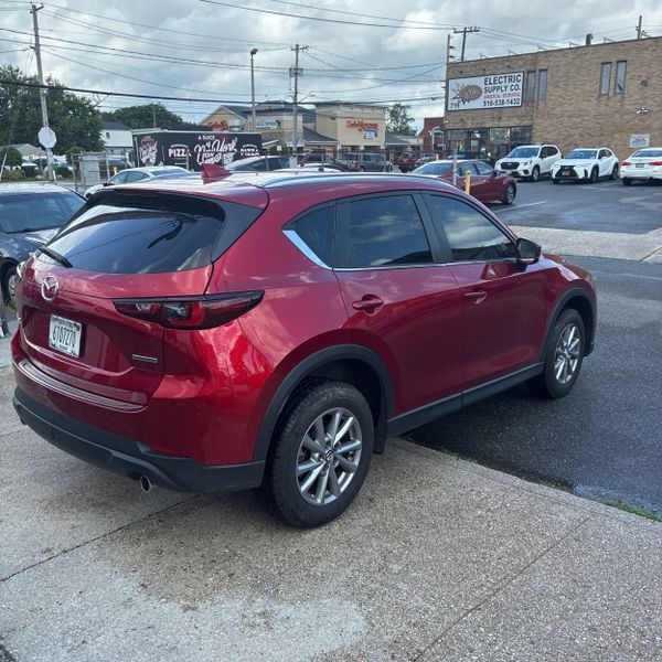 2023 Mazda CX-5 2.5 S Preferred photo 4