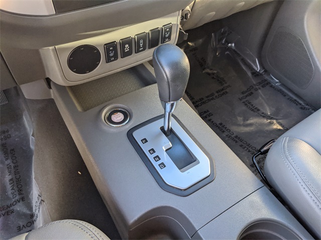 2021 Nissan Frontier SV photo 14