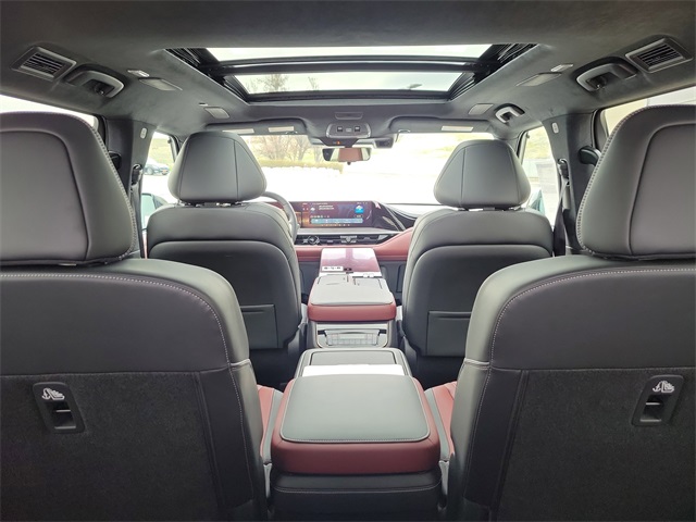 2025 Infiniti QX80 photo 32