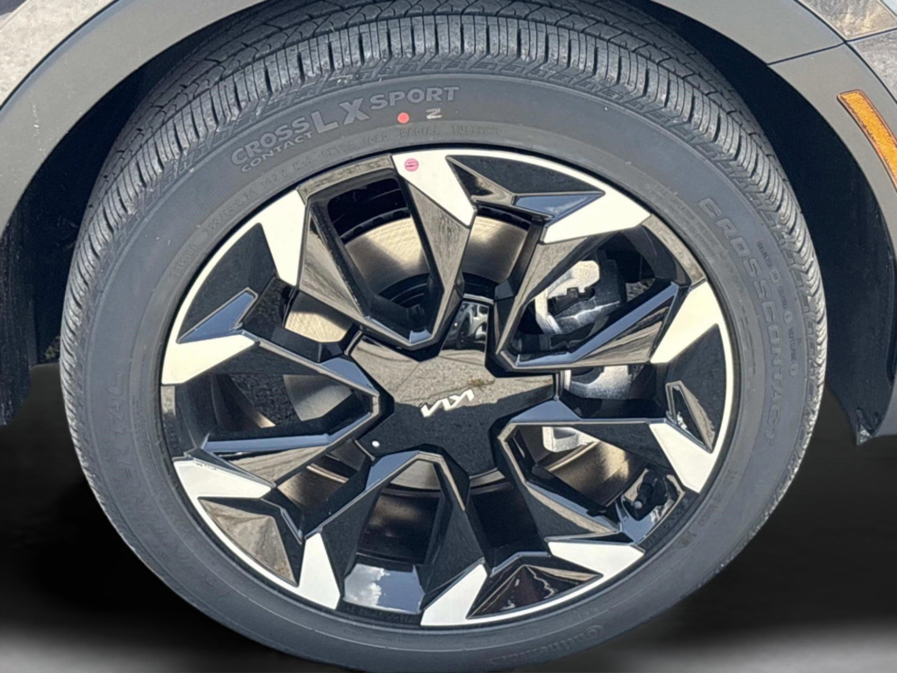 2026 Kia Sorento EX photo 9