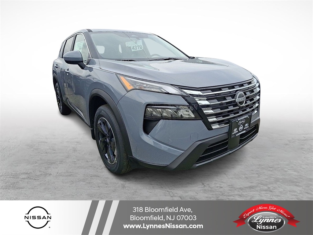 2026 Nissan Rogue SV's photo