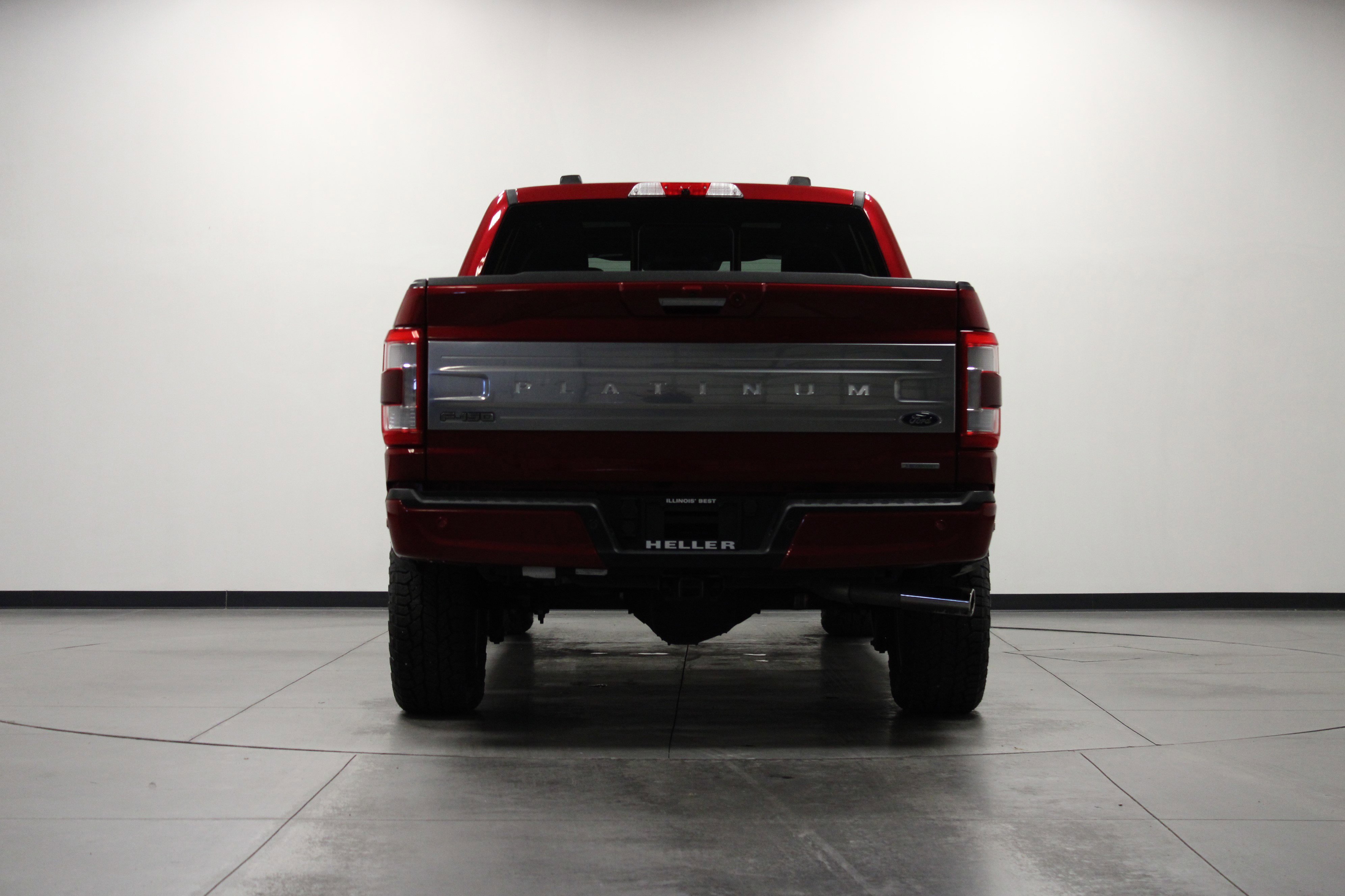 2022 Ford F-150 Platinum photo 4