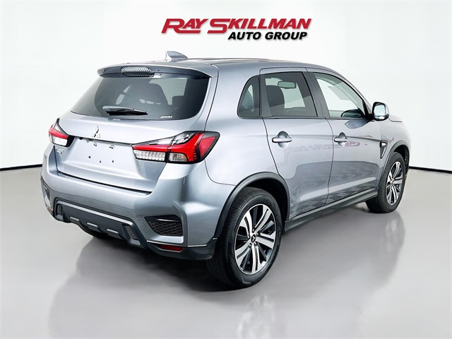 2024 Mitsubishi Outlander Sport ES photo 4