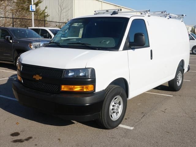 2025 Chevrolet Express Cargo Work Van's photo