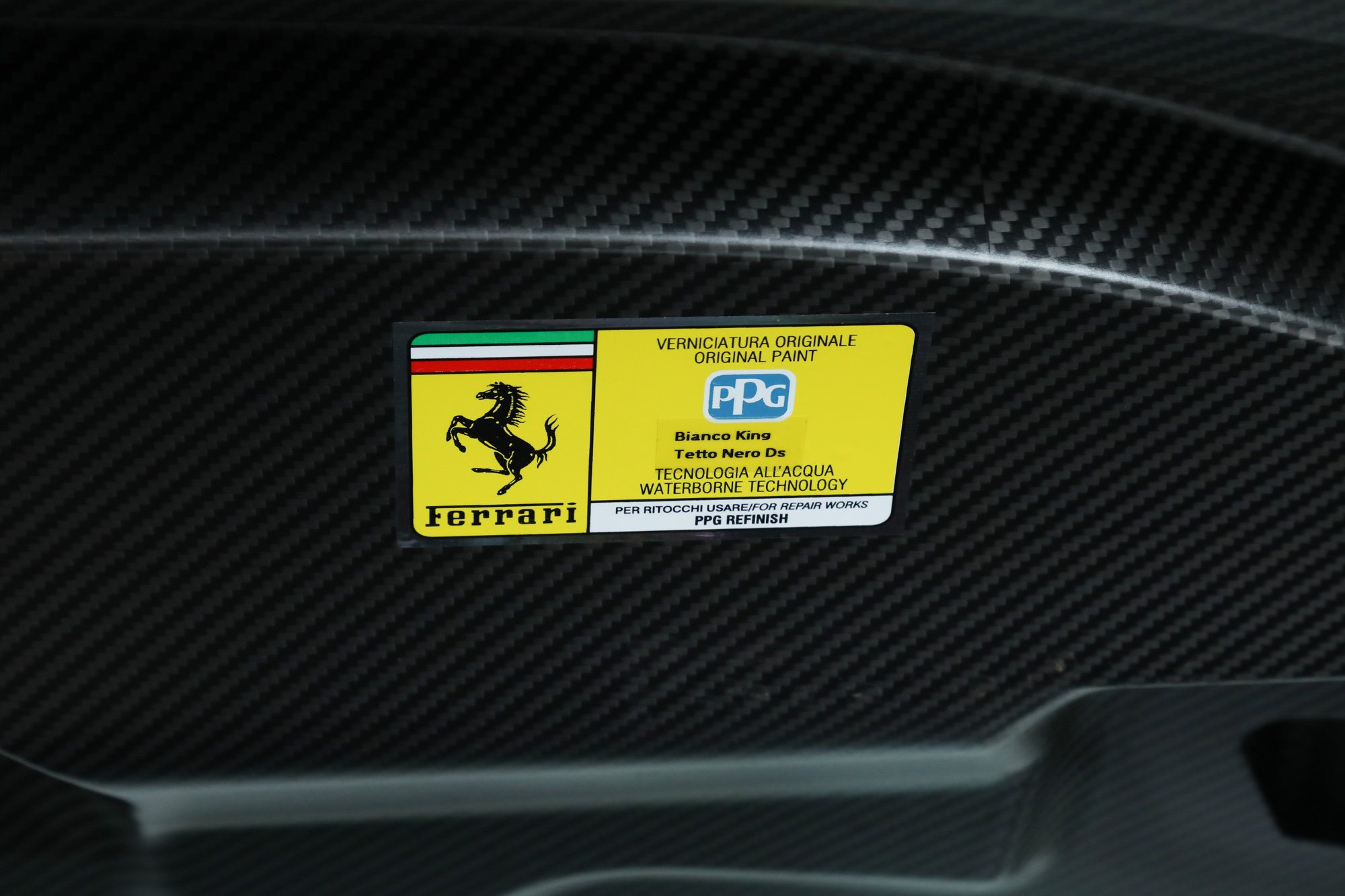 2024 Ferrari SF90 Spider photo 37