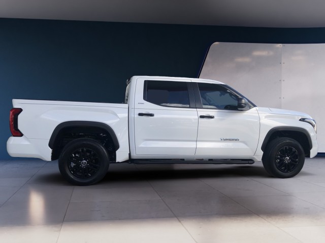 2024 Toyota Tundra SR5 CrewMax photo 5