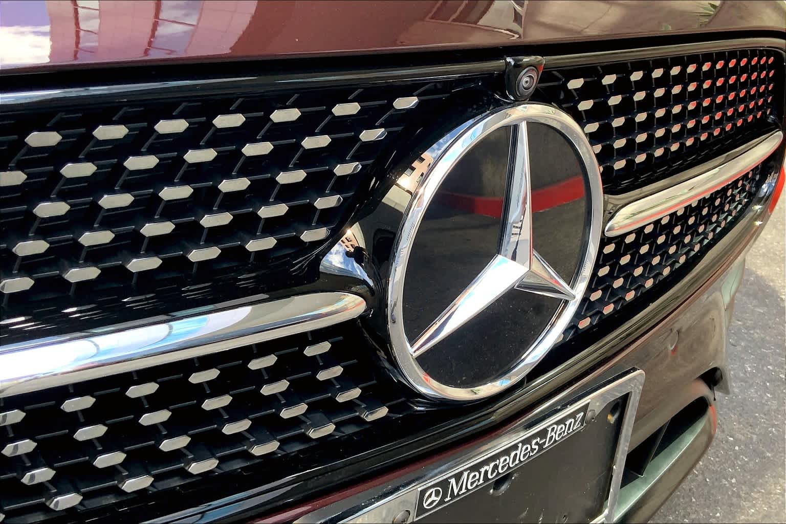 2022 Mercedes Benz E 450 photo 27