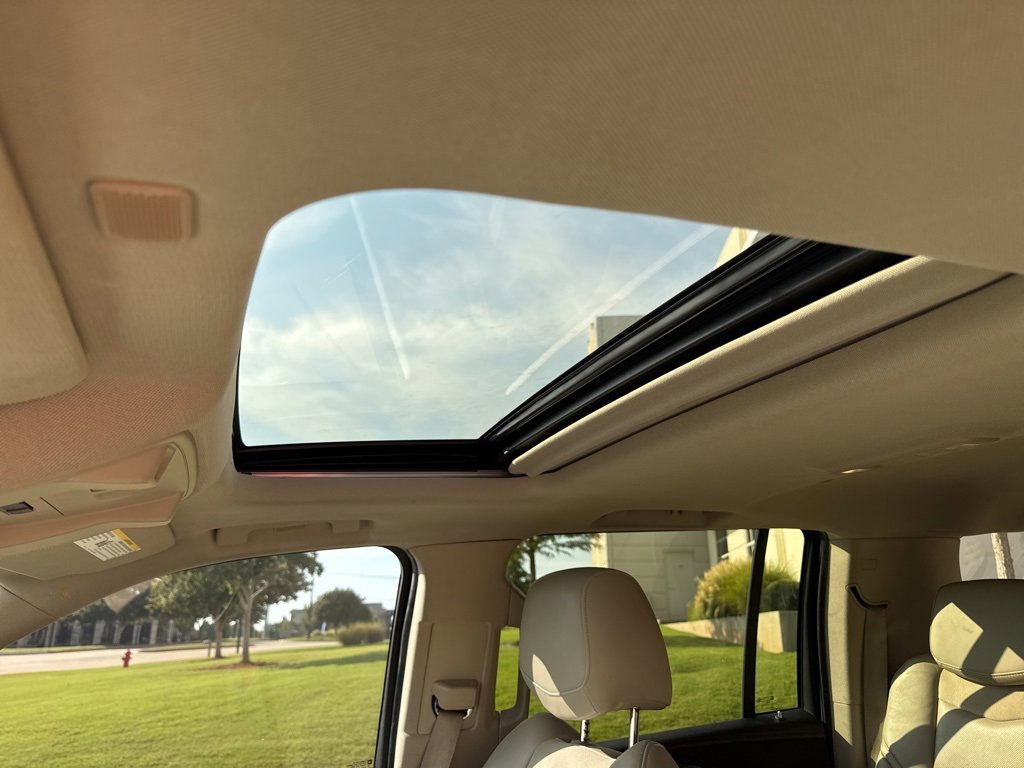 2020 Cadillac Escalade ESV Luxury photo 6