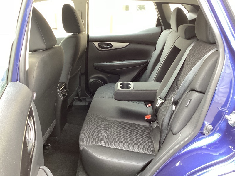 2022 Nissan Rogue Sport S photo 21