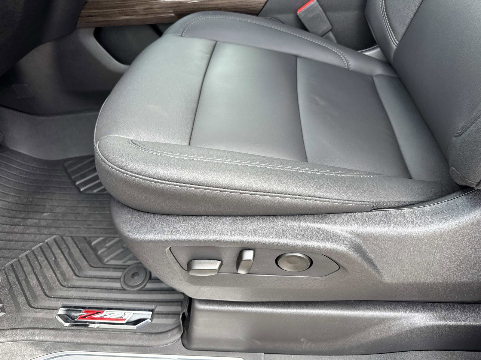 2026 Chevrolet Silverado 1500 RST photo 16