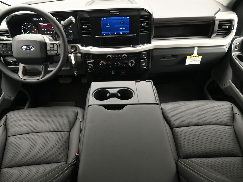 2025 Ford F-250 photo 19