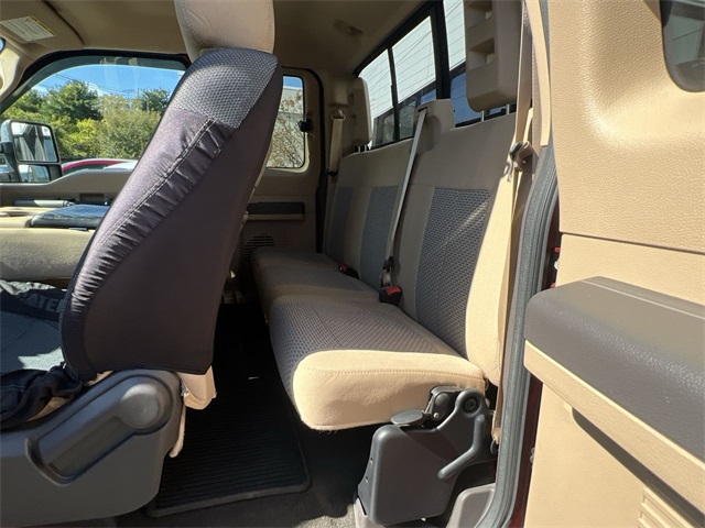 2014 Ford F-250 XLT photo 11