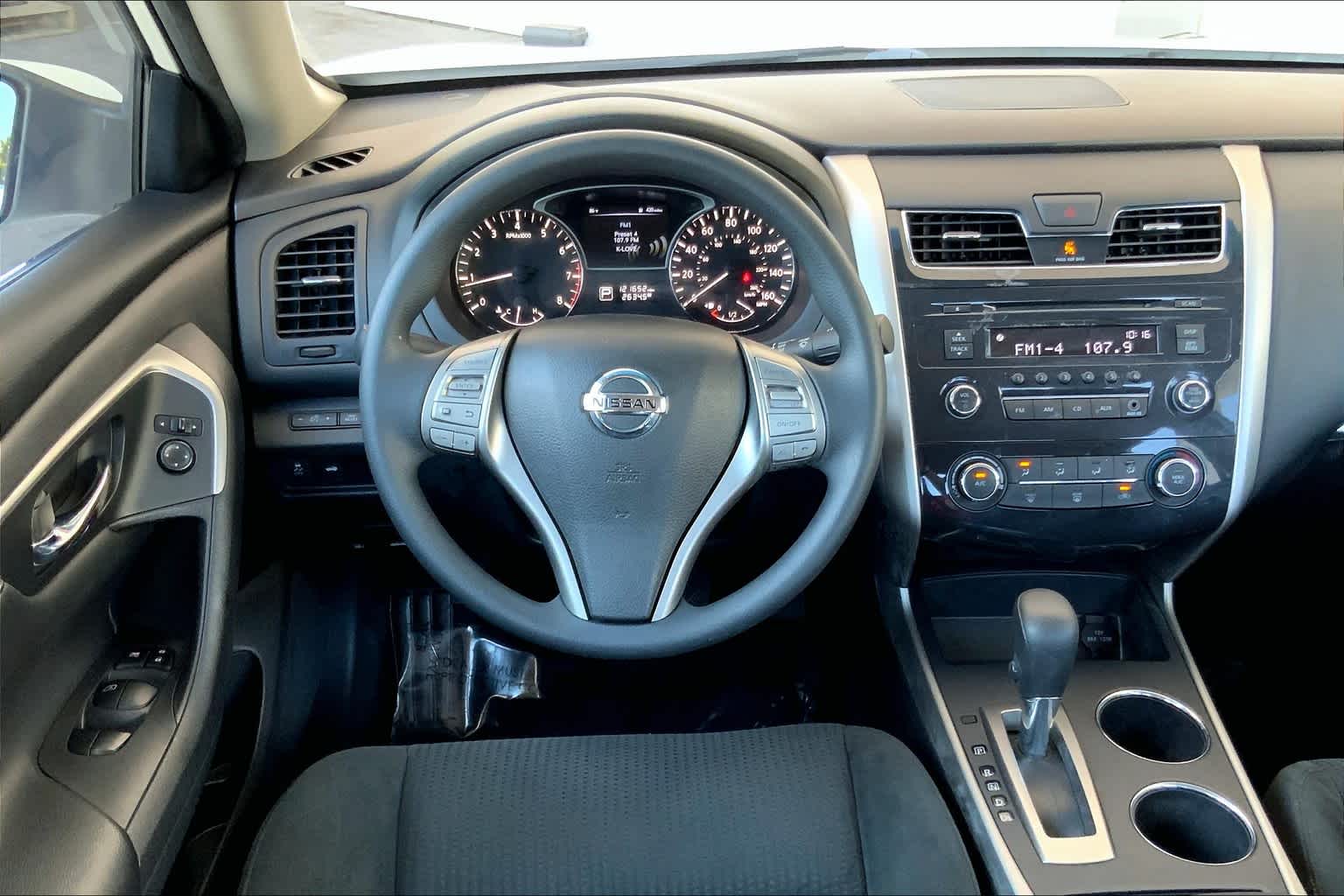 2015 Nissan Altima 2.5 S photo 5