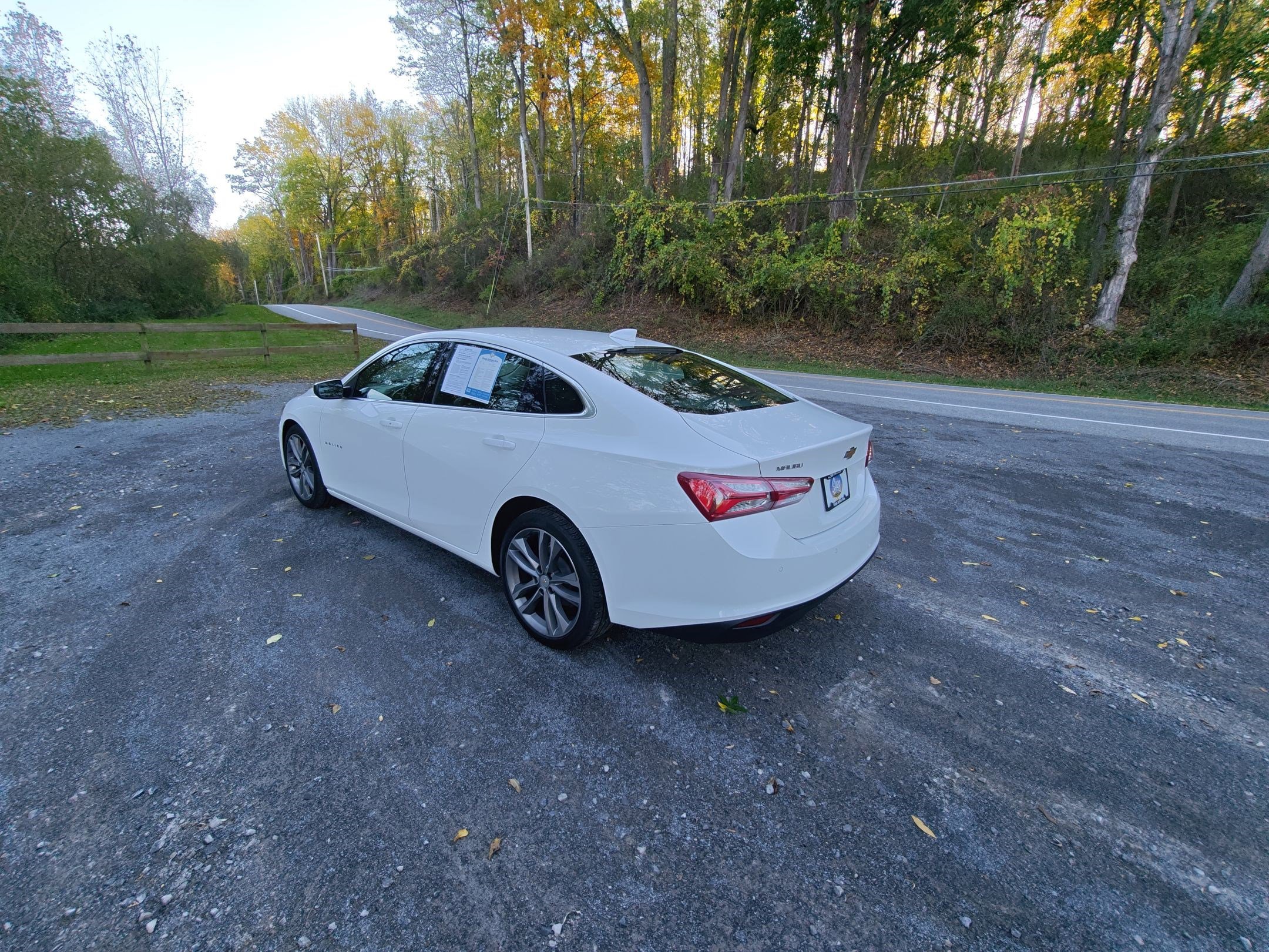 2024 Chevrolet Malibu Premier 2LT photo 3