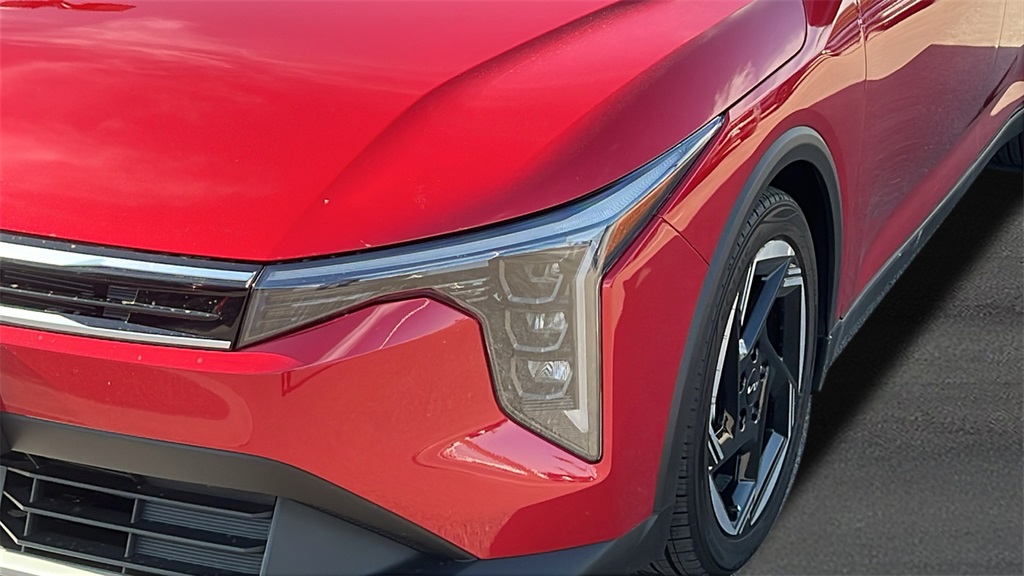 2025 Kia K4 EX photo 3
