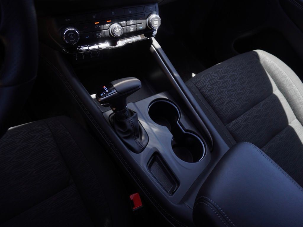 New 2024 Octane Red Pearl-Coat Exterior Paint Dodge SXT Blacktop image 17