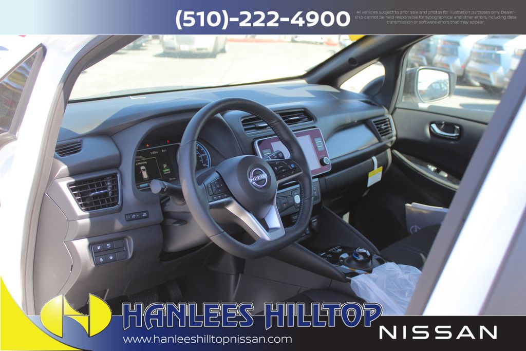 2024 Nissan Leaf SV Plus photo 10