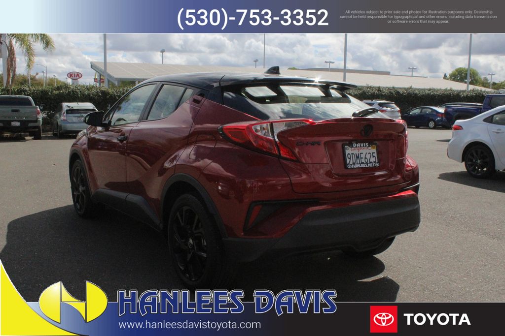 2022 Toyota C-HR photo 9
