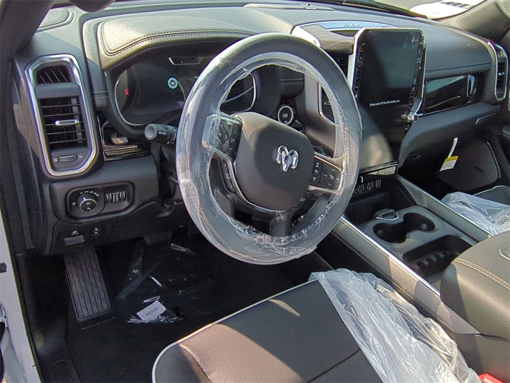 2025 Ram 1500 Laramie photo 5