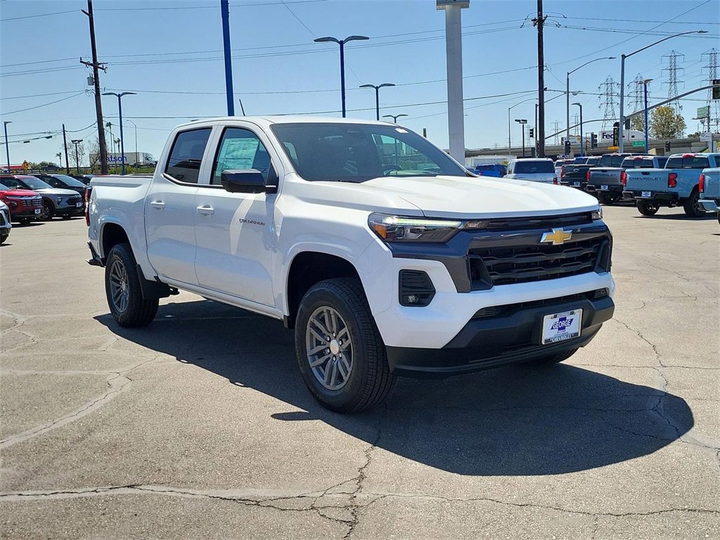 2025 Chevrolet Colorado Work Truck LT photo 25