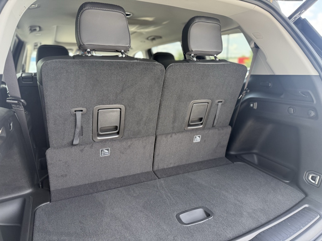 2023 Jeep Grand Cherokee Limited photo 4