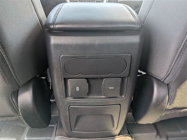 2022 Ford Explorer XLT photo 21
